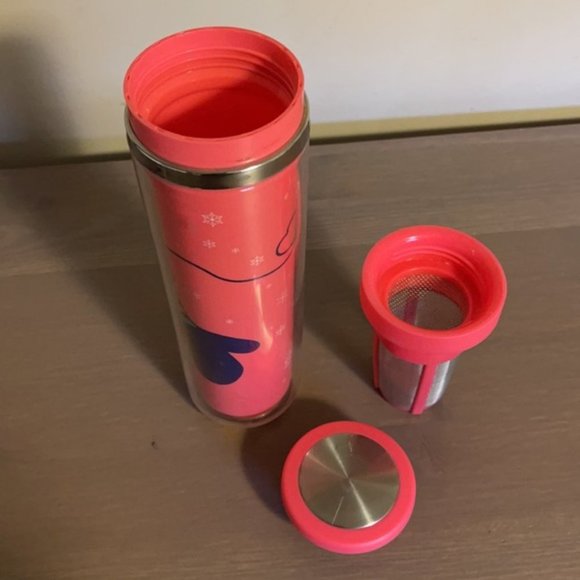 David’s Tea “Mittens” Pink Plastic Mitten Tumbler with Strainer - Picture 9 of 9